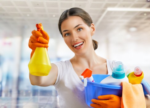 Scheduled curtain cleaning for Custom House properties