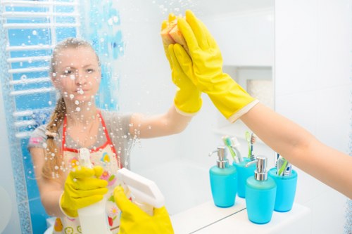 Steam carpet cleaning process improving indoor cleanliness
